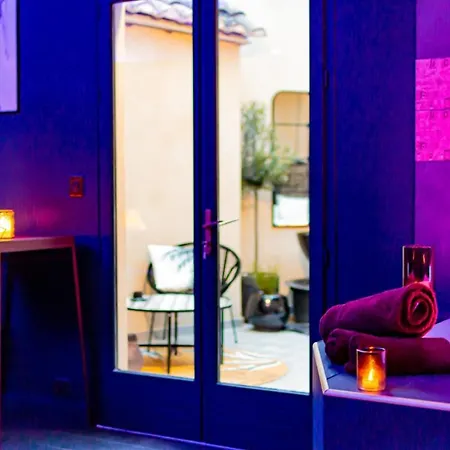 Avec Jacuzzi Et Terrasse Privatifs, Piscine Chauffee, Sauna, Salle De Billard Apartmán Congenies